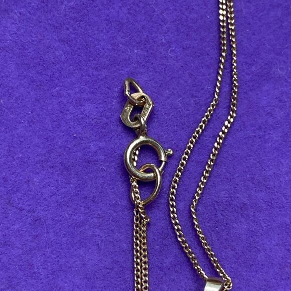 💛 Vintage 10k Yellow Gold Diamond & Sapphire Heart Necklace - Picture 6 of 7